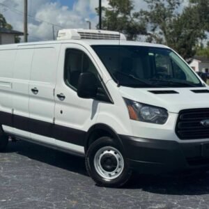 Horizontal photograph of a 2019FordTransit 250 VanLow Roof w/60/40 Side Door w/LWB Van 3D