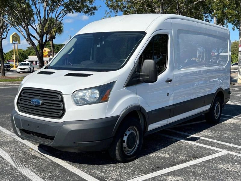 Horizontal photograph of a 2019FordTransit 150 VanMedium Roof w/Sliding Side Door w/LWB Van 3D