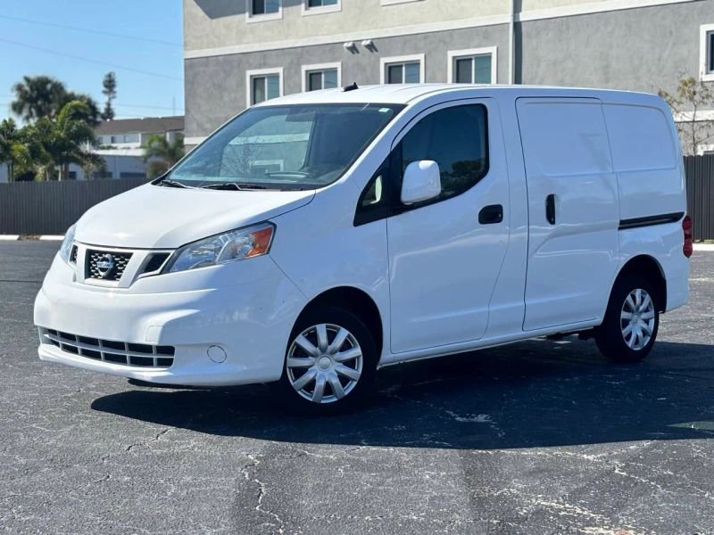 2015NissanNV200SV Van 4D