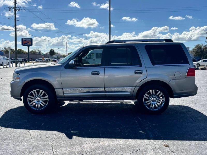 2008LincolnNavigatorSport Utility 4D