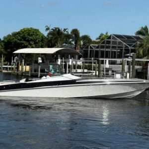 Horizontal photograph of a 1989FOUNTAIN35 LIGHTNING Off Shore
