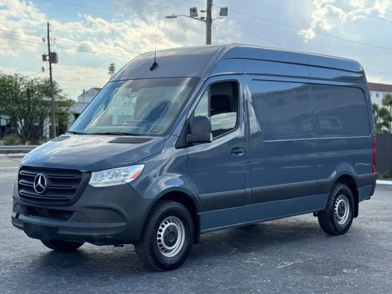 2019 Mercedes-Benz Sprinter Crew Van Base