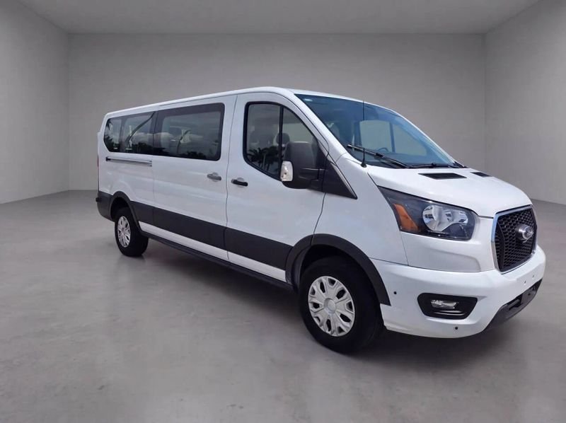 2020FordTransit 350 Passenger VanXLT w/Low Roof Van 3D
