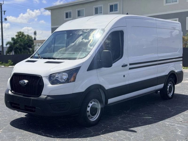Horizontal photograph of a 2021FordTransit 250 Cargo VanMedium Roof w/LWB Van 3D