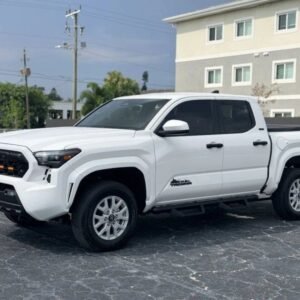 2024ToyotaTacoma Double CabSR5 Pickup 4D 5 ft